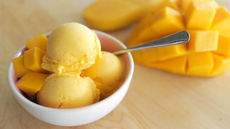 Homemade Mango ice cream